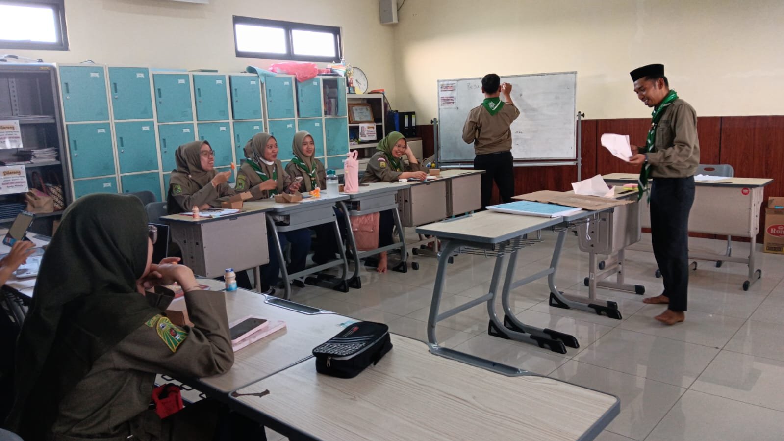 Perkuat Pendidikan Berkarakter, SMP Lab School FIP UMJ Gelar Teacher Sharing Implementasi AIK