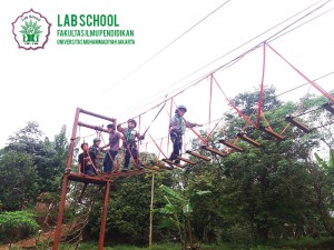 SD-LABSCHOOL,-SUASANA-OUTBOUND,-FIPUMJ