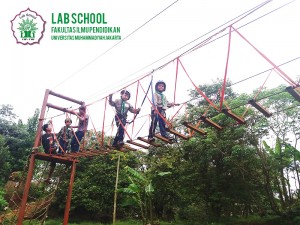 SD-LABSCHOOL-FIPUMJ,-SUASANA-OUTBOUND